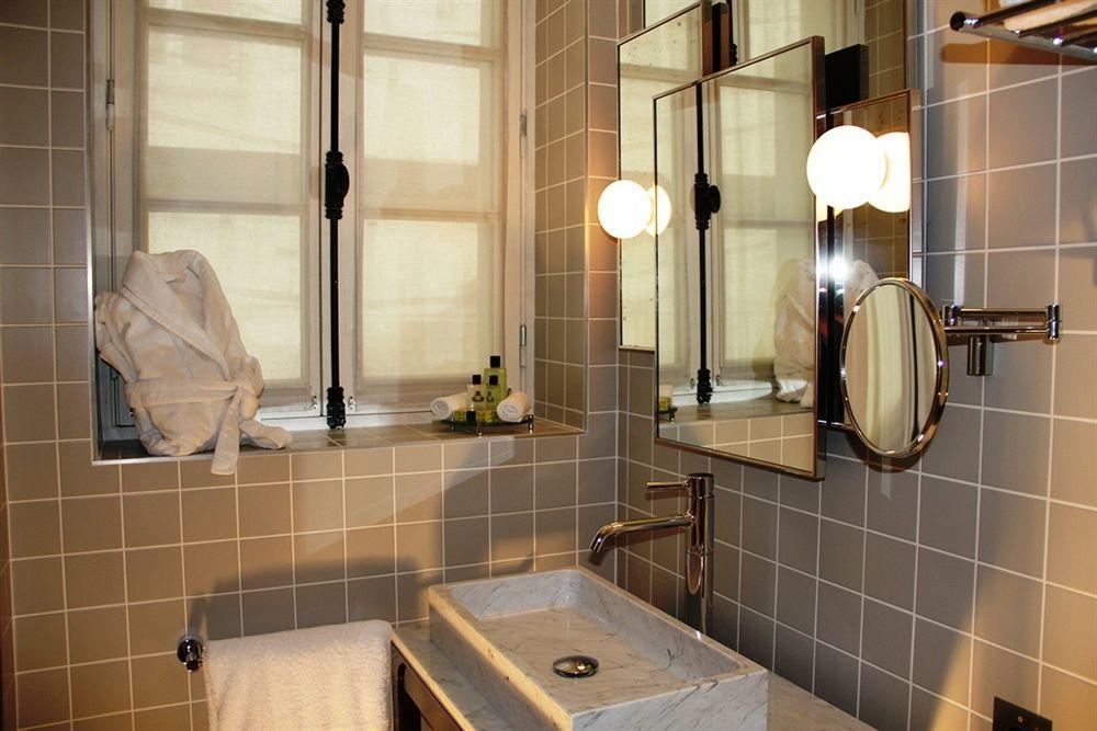 Hotel Saint Dominique Parijs